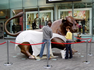 [An image showing Bull Statue]